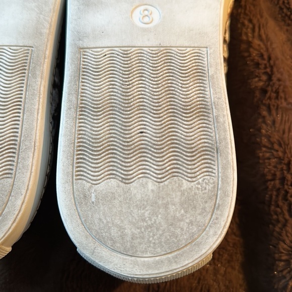 VINCE CAMUTO Keamaua Slip On Sneaker Sz 8 - Picture 8 of 11